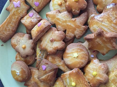 petits biscuits tous simples recette de petits biscuits tous simples