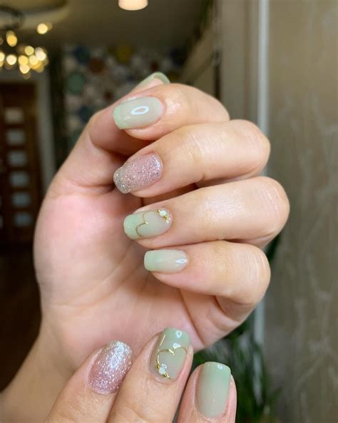 mint green nail paint 9