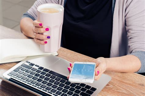 Free Images : laptop, iphone, desk, notebook, computer, smartphone ...