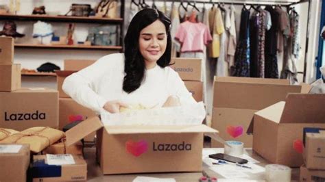 lazada indonesia beri kemudahan  umkm  suryamalangcom