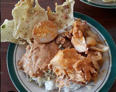 9 Makanan Khas Jember Bercitarasa Lezat - Tokopedia Blog