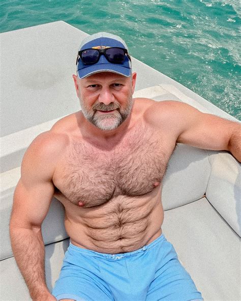 Dime Collin | @robertofalconer lounges under the sun, letting every