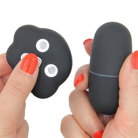 Black Wireless Remote Control Strong Vibrator Bullet Remote Control ...