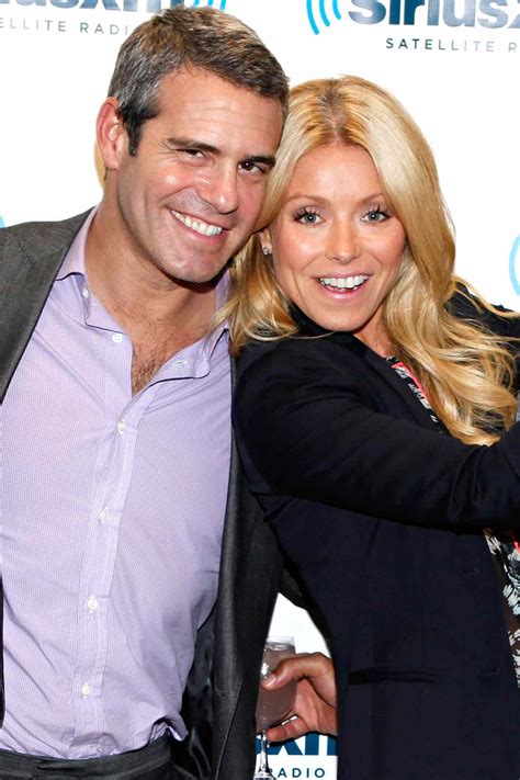 Kelly Ripa Once FaceTimed Andy Cohen While She Was Naked