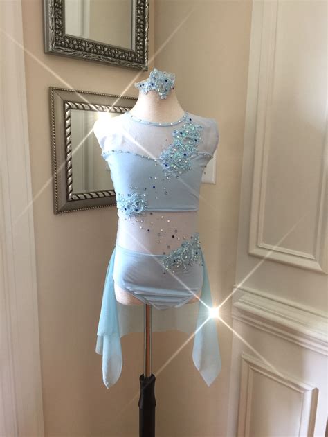 dance costumes 2 piece 1