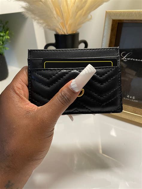 Black Galore Card Holder – Pretty Collection 2k21