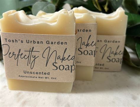 Perfectly Naked – Tosh's Urban Garden