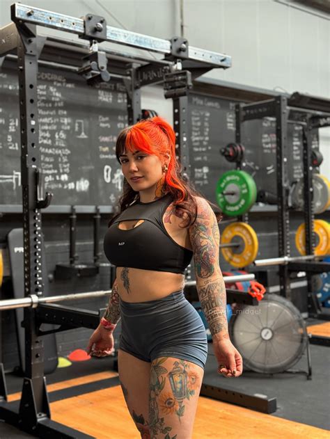 Peta (@power_midget_lifts) • Instagram photos and videos