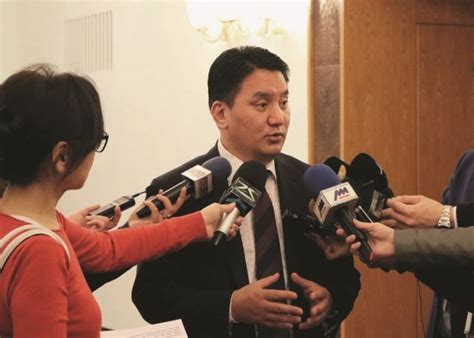 Ж.Ганбаатар: Манай охин төр, улсаа бодоод аавынхаа ажилд тусалсан