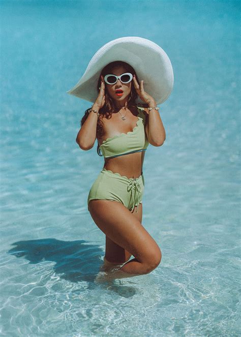 What to pack for a beach resort vacation a complete female tropical