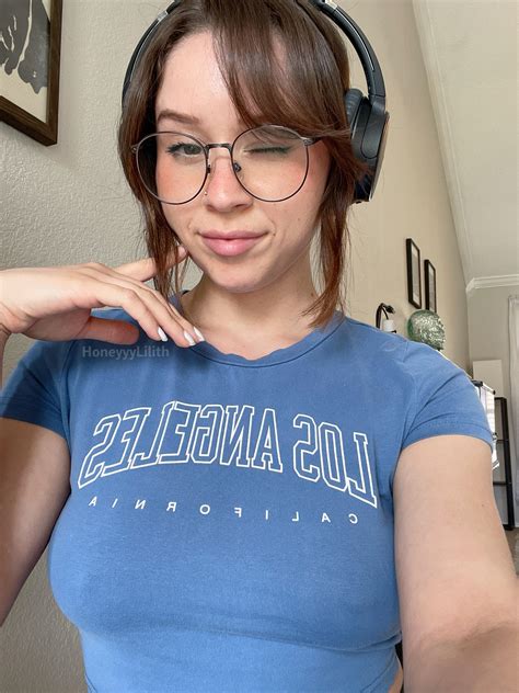 No bras are the best bras : r/braless