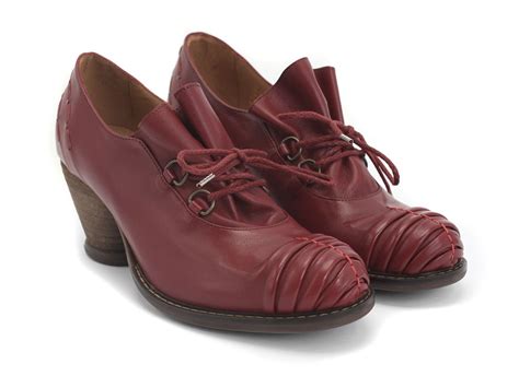 Della - Red | Lace-Up Ruched Toe Leather Heel | Fluevog Shoes | John ...