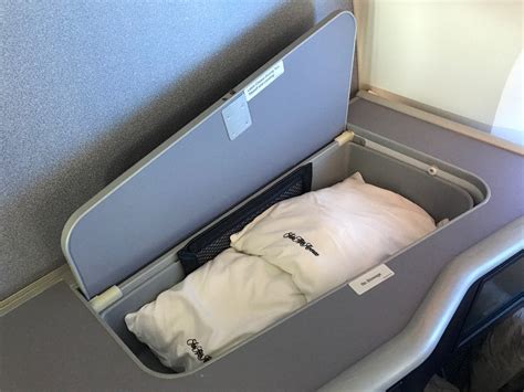 Review: Los Angeles to London in United 787-9 Polaris Business - Live ...