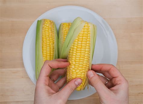 how to know when corn on the cob is done