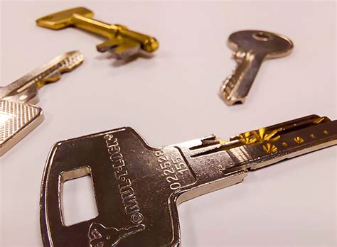 types  keys keytek locksmiths