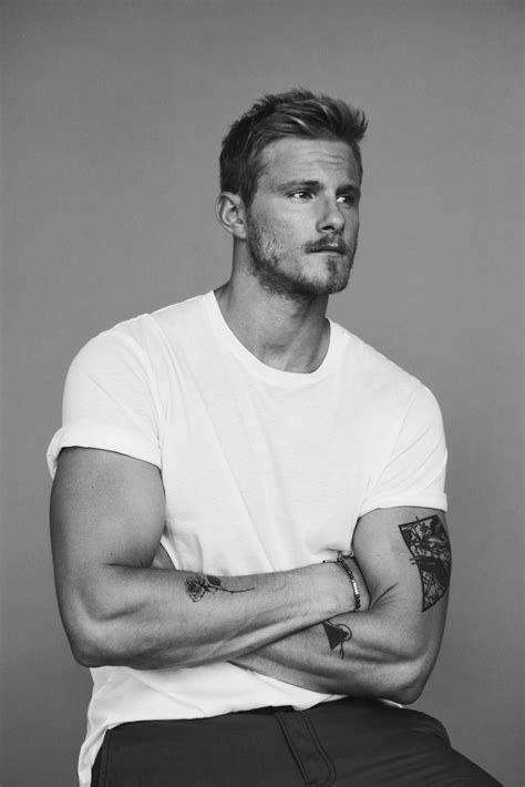 Alexander Ludwig : r/LadyBoners