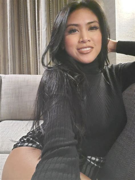 Ember Snow 🔥 INC ️ Join MV VIP FANCLUB below! on Twitter: "If you made