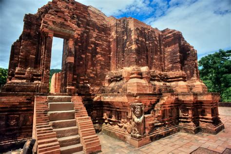 son sanctuary pu luong excursions