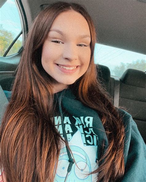 ryleigh hebert (@ryleighstarr) • Instagram photos and videos