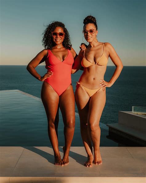 Angela Rye - 🎵 My girlfriends.... there through thick and... | Facebook