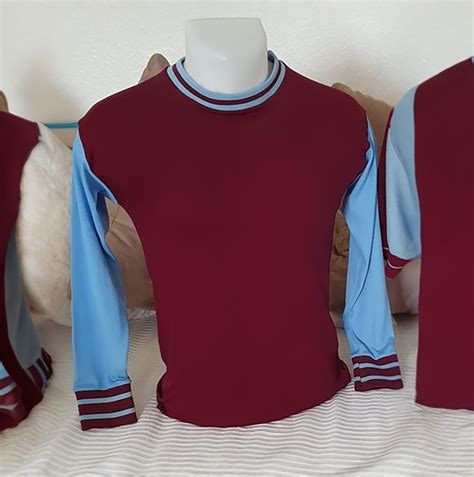 Trabzonspor 1969-70 Home Kit
