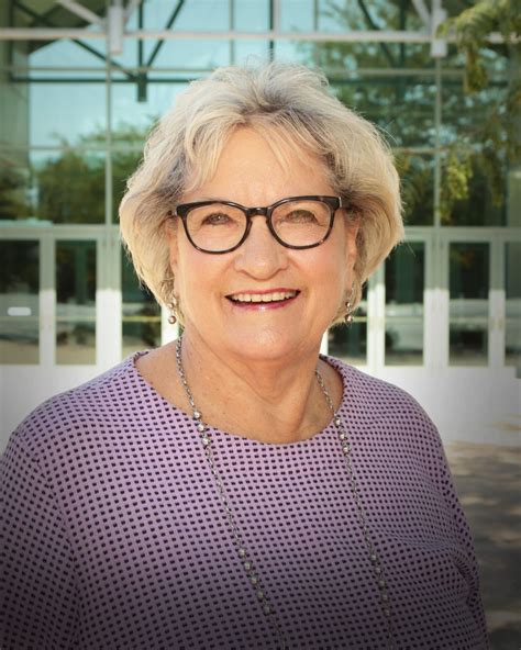 Doris Bell: Memorial Tribute and Obituary Details 24