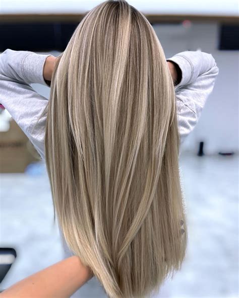 Рельефный блонд | Балаяж on Instagram: “Снова о вечных ценностях🐚🤍 ...