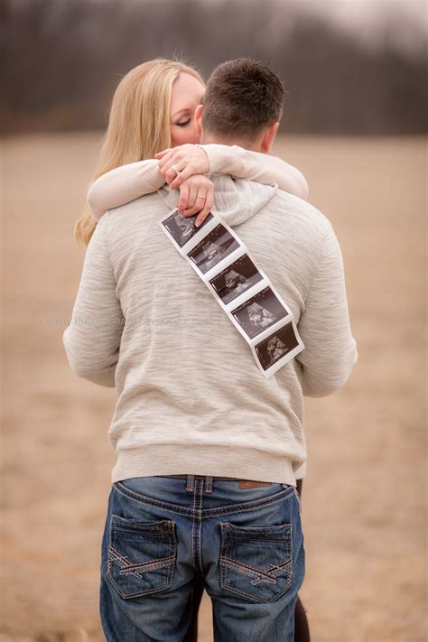 maternity shoot ideas 10