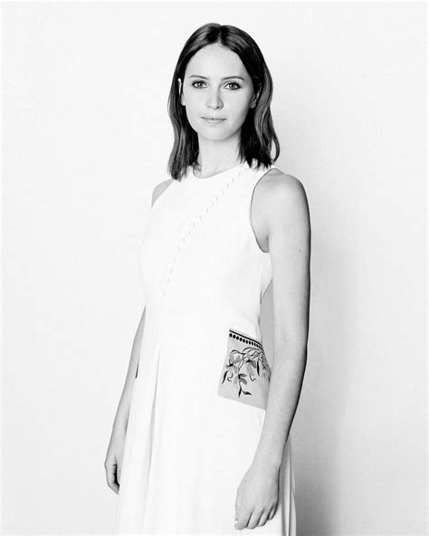 FELICITY JONES – Yahoo! Style Photoshoot – HawtCelebs