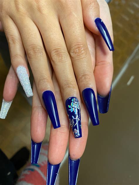 Navy Nail Designs - Design Talk