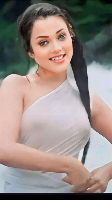 by Mohit Thapa on beautyfull queen 👑 in the world 🌎 | Woman face ...