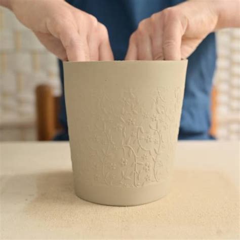 Pottery Tips by the Pottery Wheel