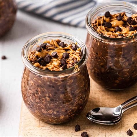 Chocolate Peanut Butter Overnight Oats: A Breakfast Classic Reimagined ...