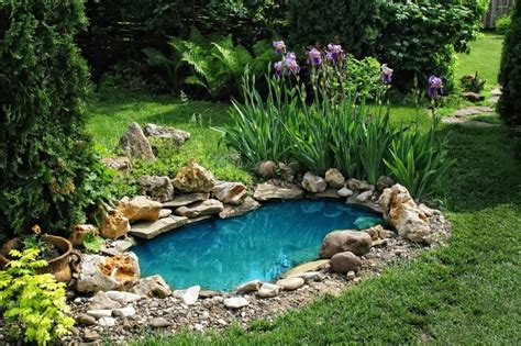 15 Breathtaking Backyard Pond Ideas - Garden Lovers Club