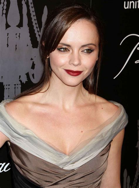 Christina Ricci – Page 2 – celebsla.com