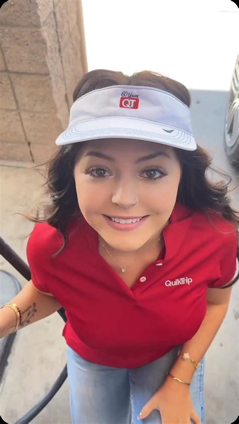 @ivyballl #explorepage | Haley Nicole | Facebook