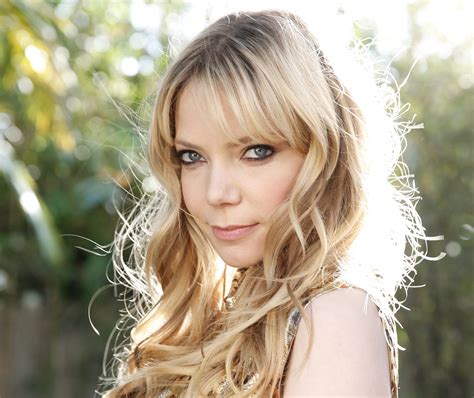 Riki Lindhome