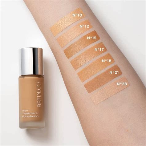 Купить Artdeco Rich Treatment Foundation Тональный светоотражающий ...