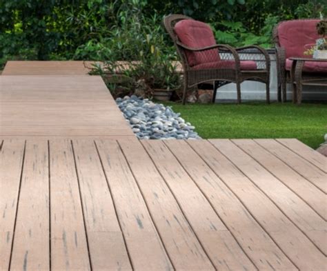 5 Tips for Choosing the Right Deck Color - Composite Deck Shop