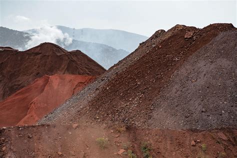 Bauxite mining - European Aluminium