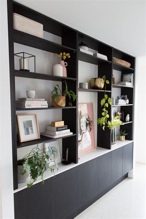 How to: Style a bookshelf | Style Curator