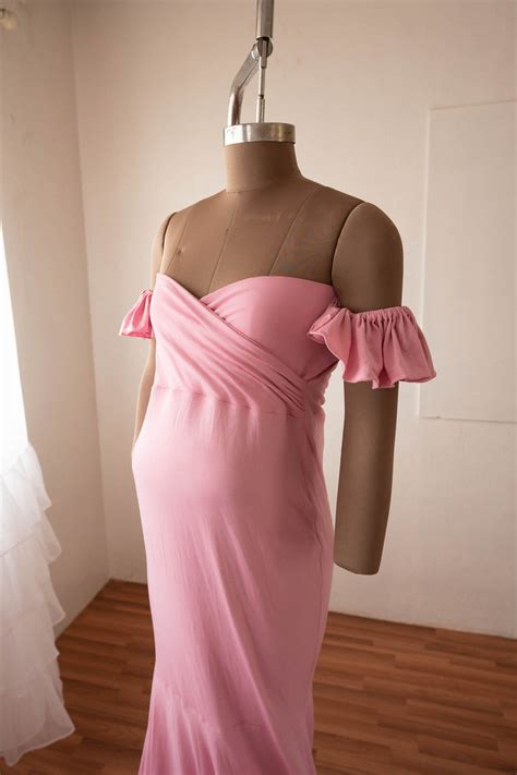 Penny gown - Pink – Artista Prop Shop