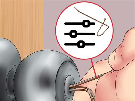 How to Pick a Lock with a Bobby Pin: 11 Steps (with Pictures) | Bobby