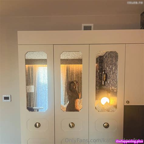 Kat Wonders  KatWonders  kat.wonders  wonders_kat Nude OnlyFans 