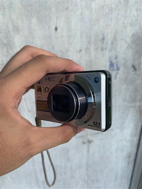 Vintage Canon Cybershot DSC-W290, Photography, Cameras on Carousell