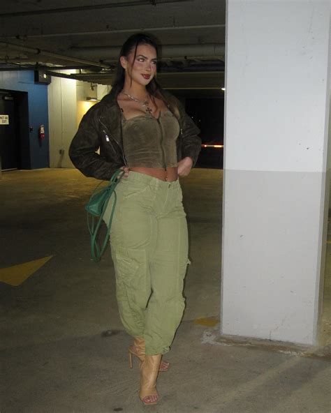 Gianna Jade | nights in the east 🌃 | Instagram