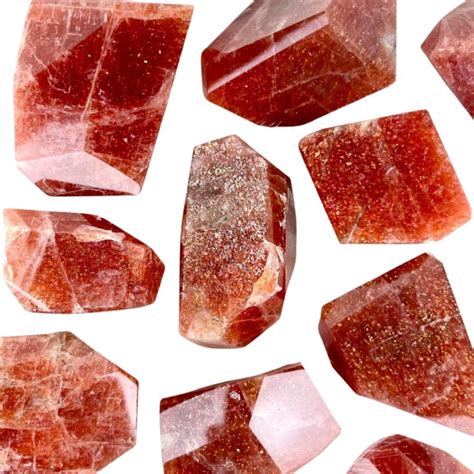 19 Incredible Iridescent Gemstones You Must See (With Photos)
