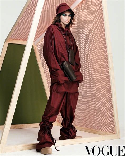 Kaia Gerber by Craig McDean in Madcap Styles for Vogue China — Anne of