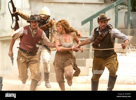 THE LEGEND OF TARZAN 2016 film with Margot Robbie Stock Photo - Alamy