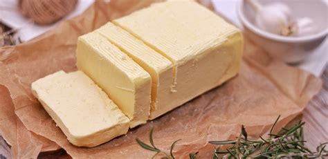 unt de casa realizat din doua ingrediente nu  sa mai cumperi unt